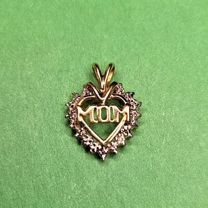 10K Heart Pendant